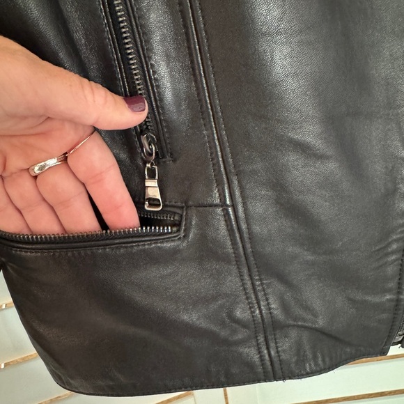 Overland Vintage Black Leather Moto Jacket Size M - Picture 6 of 11